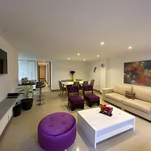  Apartamento Amplio Amoblado En Mlb201