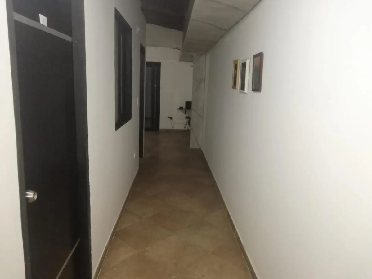Ferienwohnung Casa Con Parking, Cerca Al Metro Y Mercados, 5 Piso Solo Escaleras Medellín Apartment